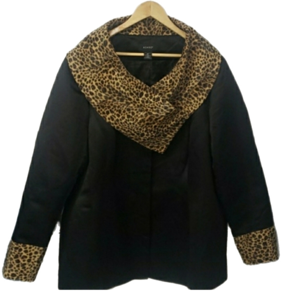 ASHRO Trench, Black with Animal Print Collar and Cuffs, size 26